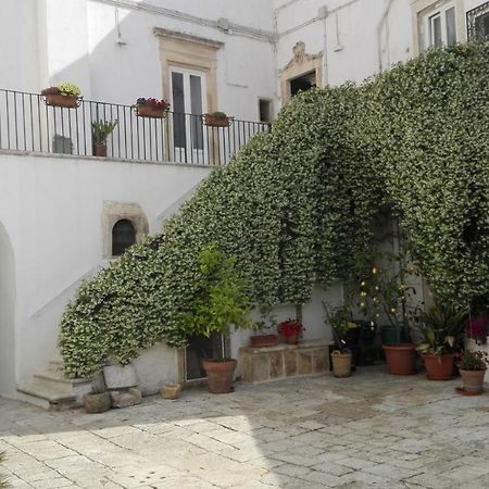 Casa Adele - Dimora Del 1700 Nel Centro Storico Bed & Breakfast Martina Franca Exterior photo