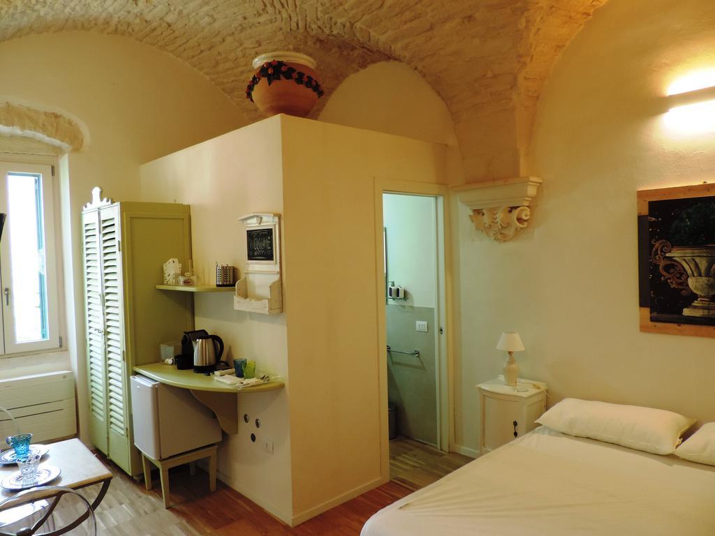 Casa Adele - Dimora Del 1700 Nel Centro Storico Bed & Breakfast Martina Franca Exterior photo