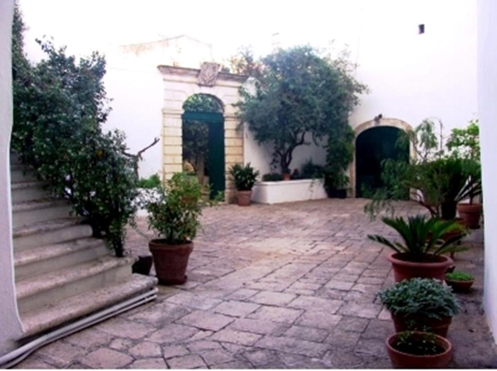 Casa Adele - Dimora Del 1700 Nel Centro Storico Bed & Breakfast Martina Franca Exterior photo