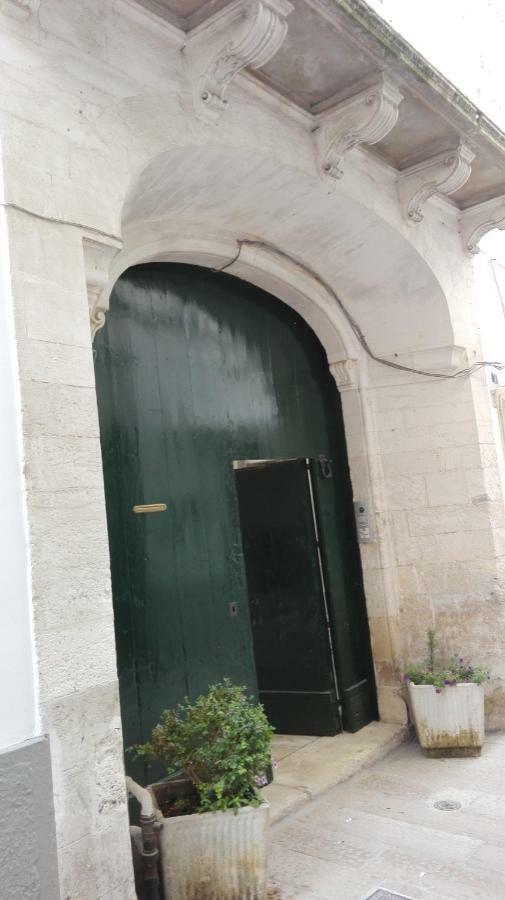 Casa Adele - Dimora Del 1700 Nel Centro Storico Bed & Breakfast Martina Franca Exterior photo